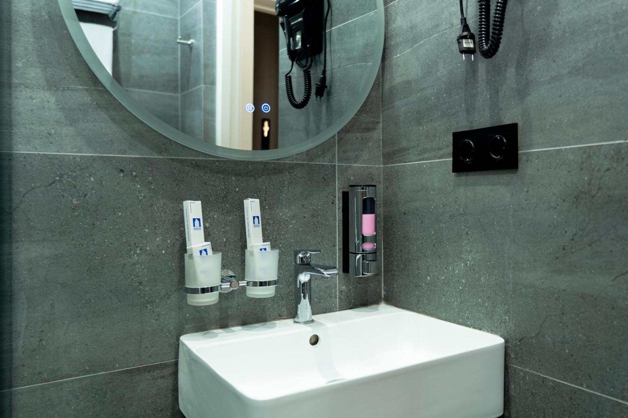 Harmony Hotel Ташкент Екстер'єр фото