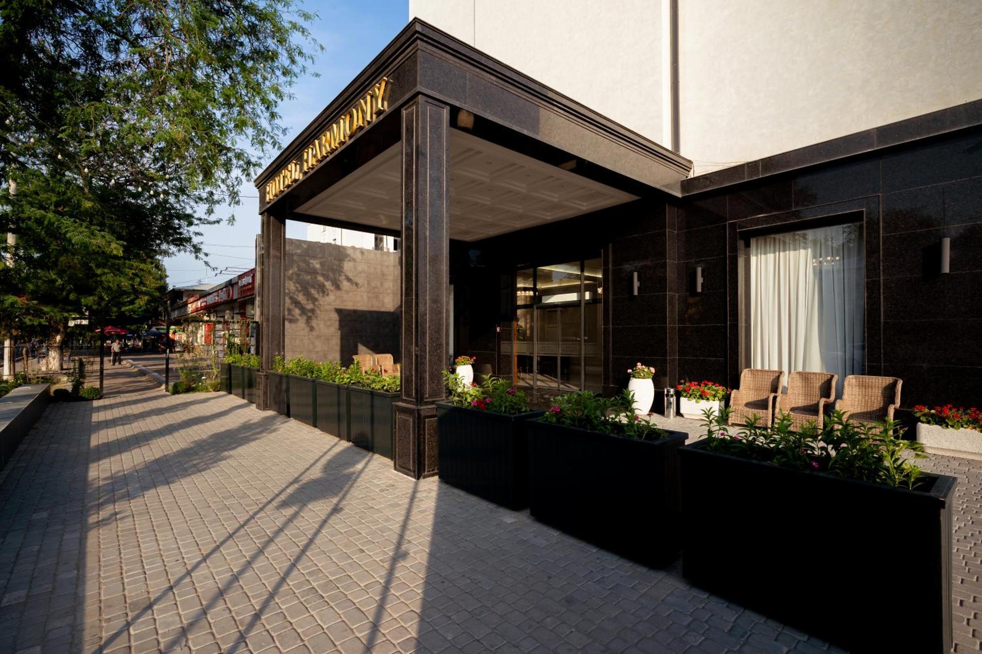Harmony Hotel Ташкент Екстер'єр фото